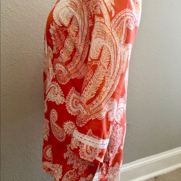 J. Laughlin Tunic Top - Picture 3 of 6